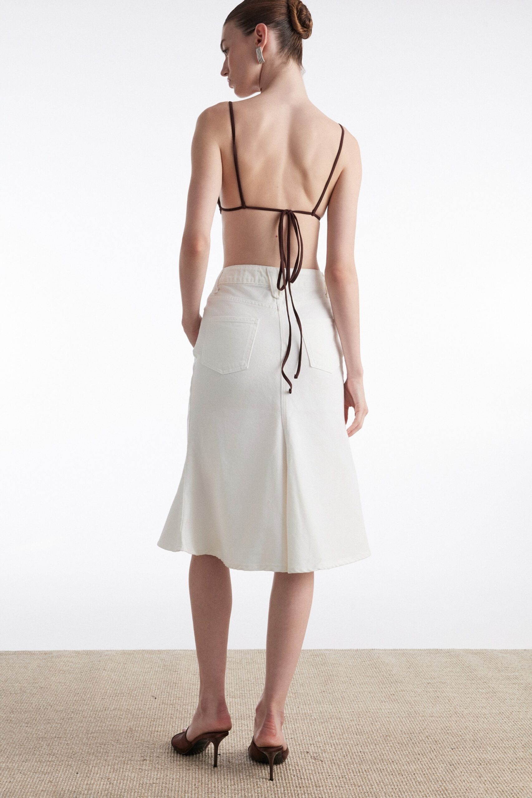 SILIA DENIM SKIRT WHITE - Image 4