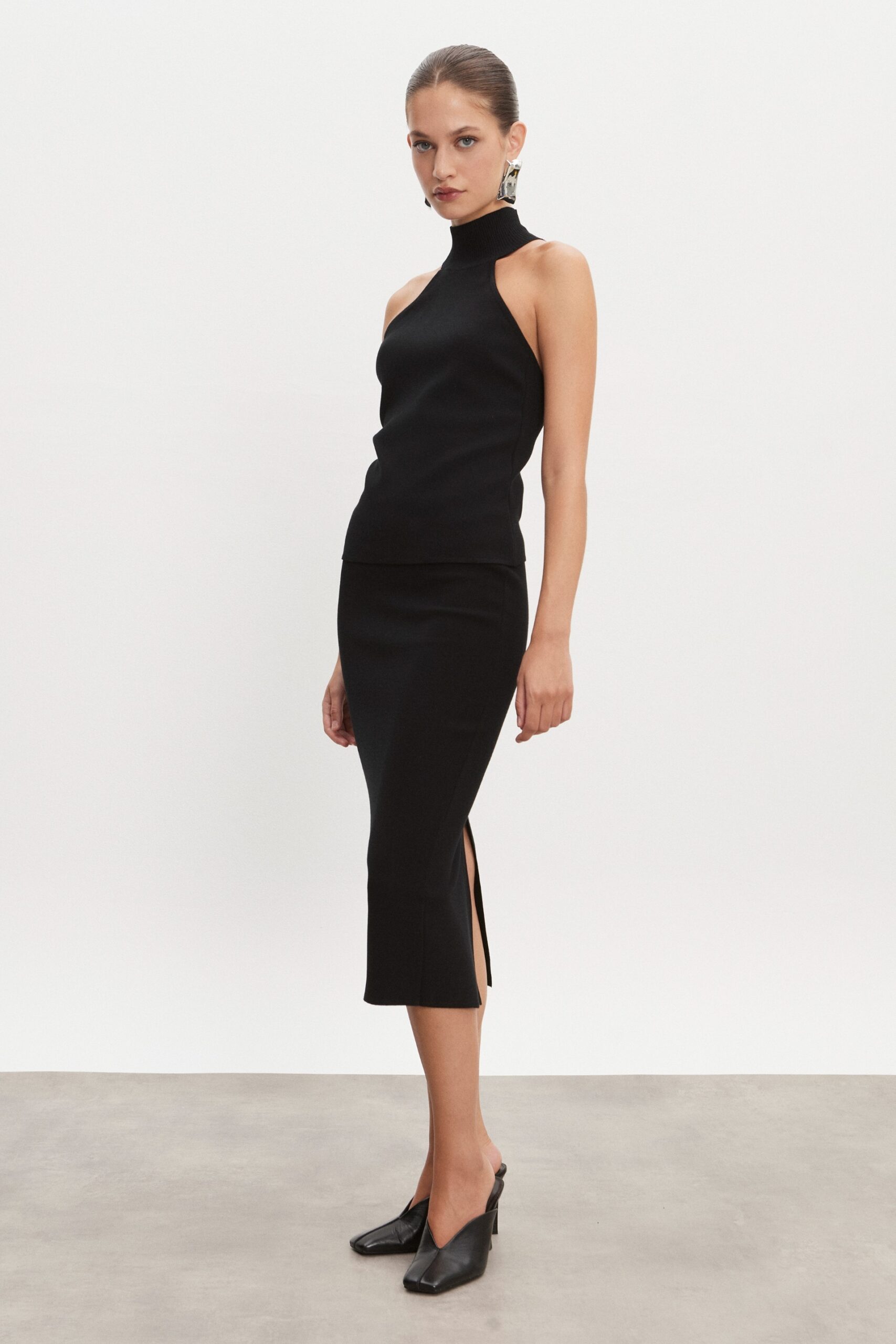 HEAVEN KNITTED TOP BLACK - Image 4